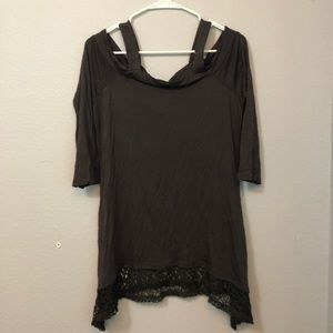 Women’s Top